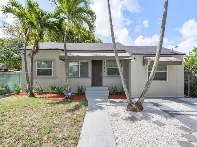 Продажа дома по адресу 1810 NW 47th St - фото 5885301