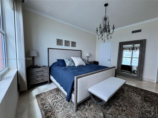 Продажа квартиры # - фото 5881110