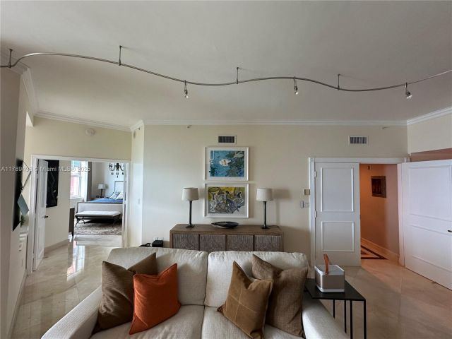 Квартира в аренду номер - фото 5881097