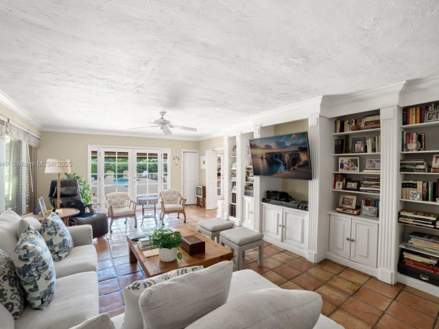 Продажа дома по адресу 141 Island Dr - фото 5895939