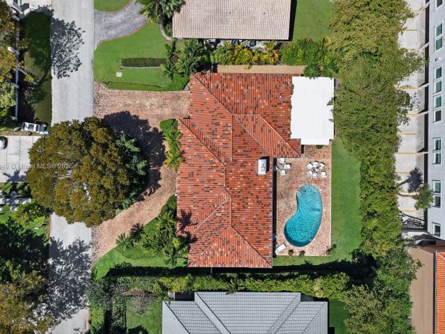 Продажа дома по адресу 141 Island Dr - фото 5895941