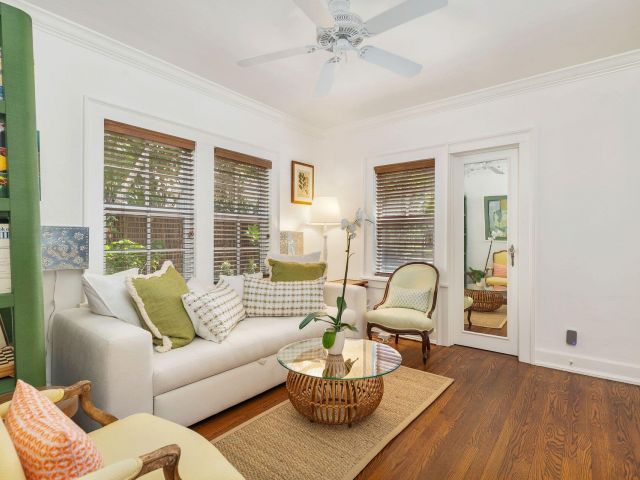 Продажа дома по адресу 138 Greymon Drive - фото 6034841