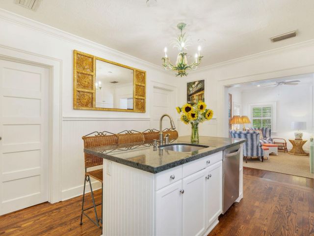 Продажа дома по адресу 138 Greymon Drive - фото 6034845