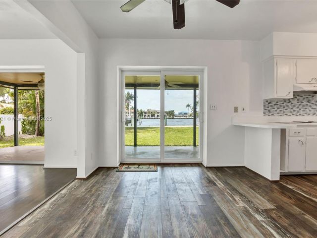 Продажа дома по адресу 2019 NE 31st Ave - фото 5954978