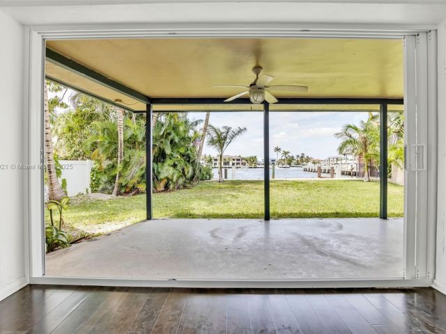 Продажа дома по адресу 2019 NE 31st Ave - фото 5954985