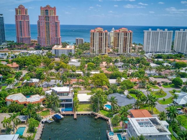 Продажа дома по адресу 2019 NE 31st Ave - фото 5954991