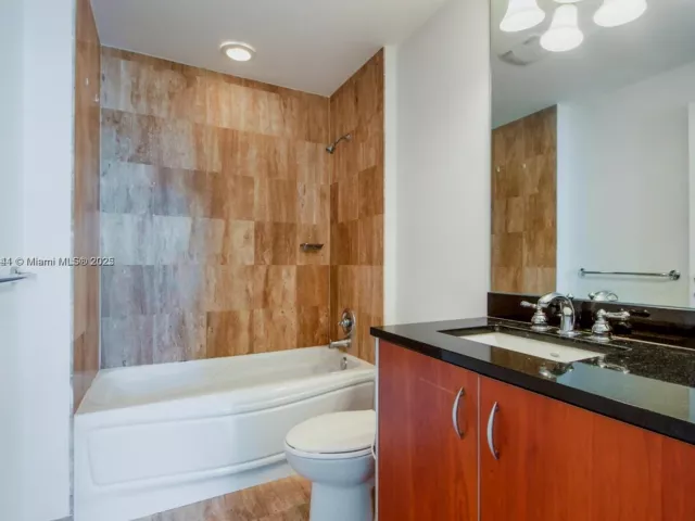 Продажа квартиры #L-432 - фото 5858420