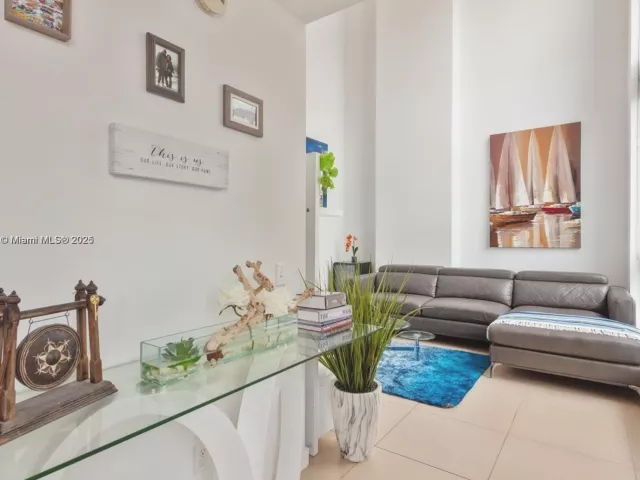 Продажа квартиры #L-432 - фото 5858427