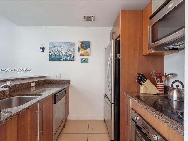 Продажа квартиры #L-432 - фото 5858422