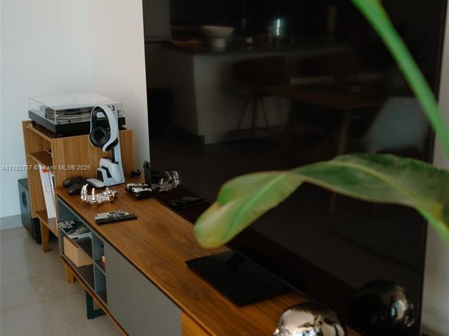 Продажа квартиры #1204 - фото 5913158