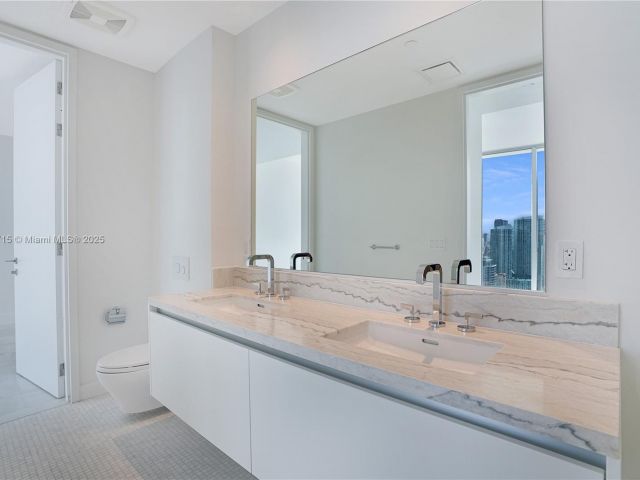 Продажа квартиры #3604 - фото 5947229