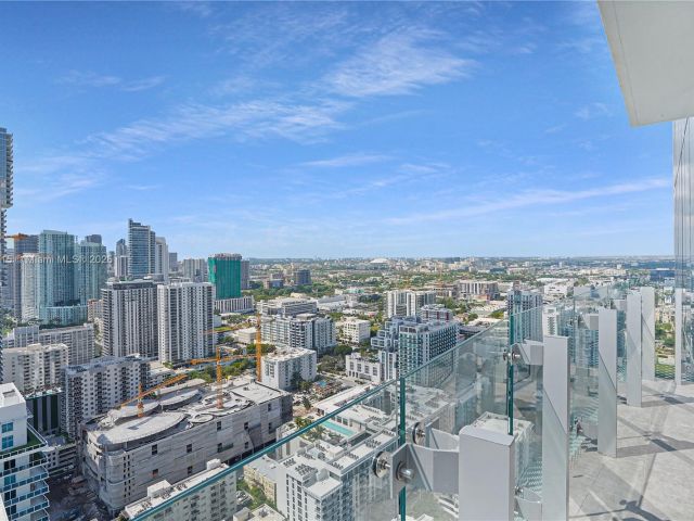 Продажа квартиры #3604 - фото 5947235