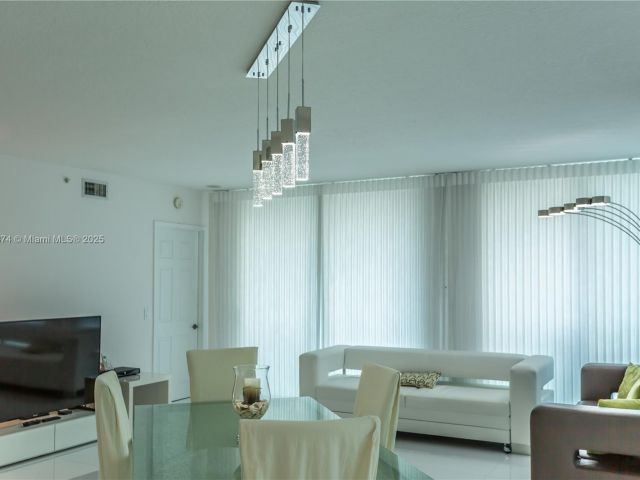 Продажа квартиры #3109 - фото 5929237