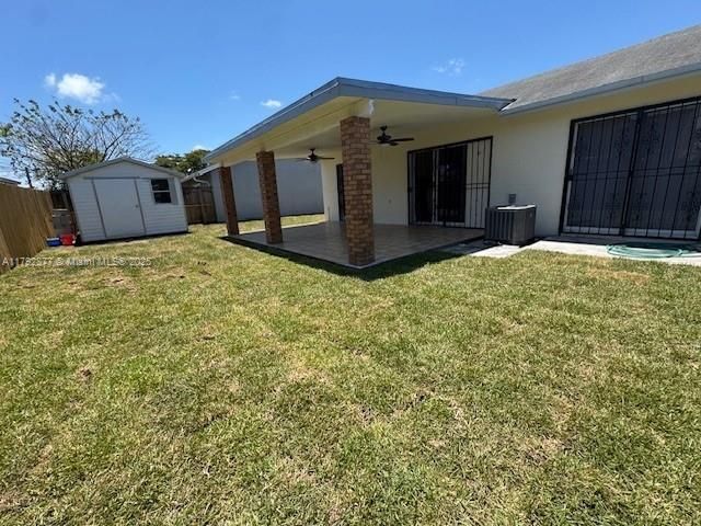 Продажа дома по адресу 13333 SW 112th Pl - фото 5909544