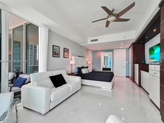 Квартира в аренду номер1105 - фото 5935490