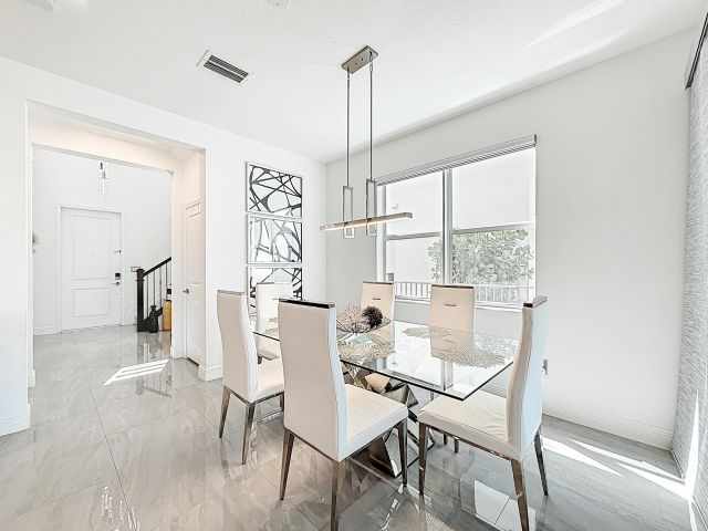 Продажа дома по адресу 4201 Pelicano Way - фото 5929024