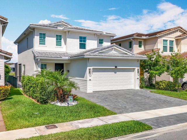 Продажа дома по адресу 4201 Pelicano Way - фото 5929030