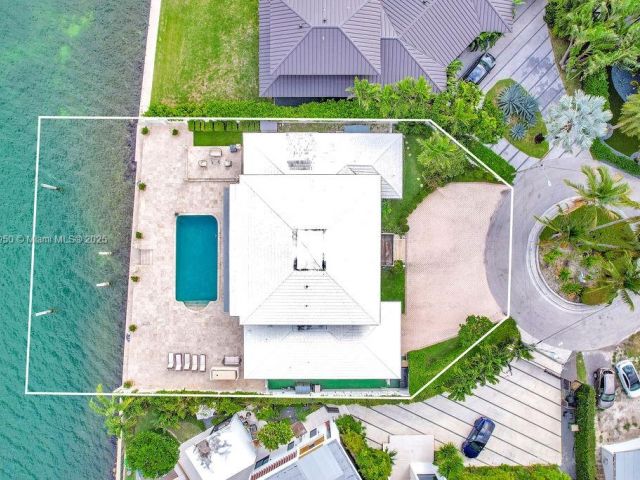 Продажа дома по адресу 1990 NE 119TH RD - фото 5932160