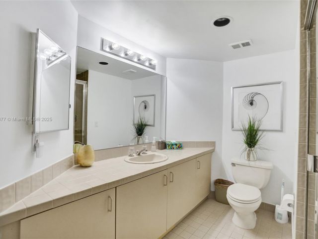 Продажа квартиры #503 - фото 6002981