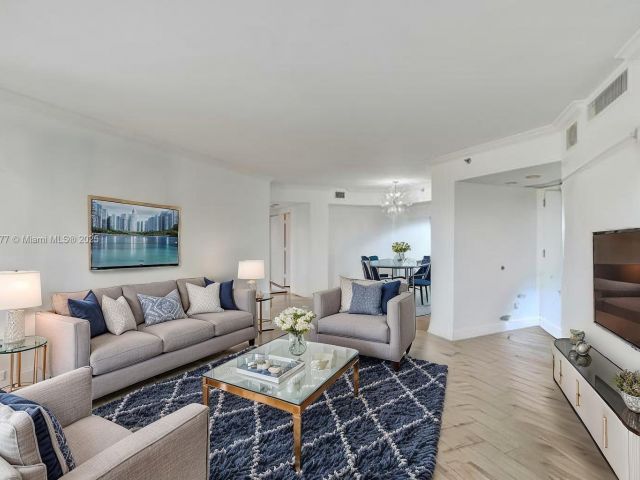 Продажа квартиры #503 - фото 6002990