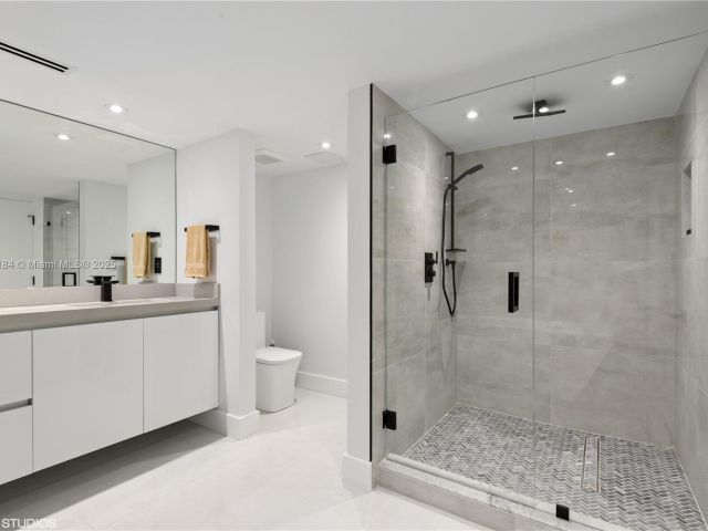 Продажа квартиры #28J - фото 5934006