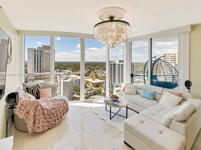 Продажа квартиры #2401 - фото 5932987