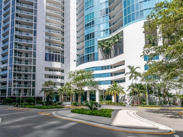 Продажа квартиры #2401 - фото 5933005