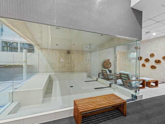 Продажа квартиры #1105 - фото 5935004