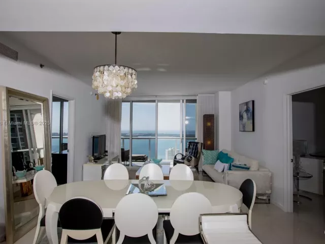 Продажа квартиры #5007 - фото 5934522