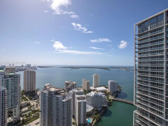 Продажа квартиры #5007 - фото 5934527