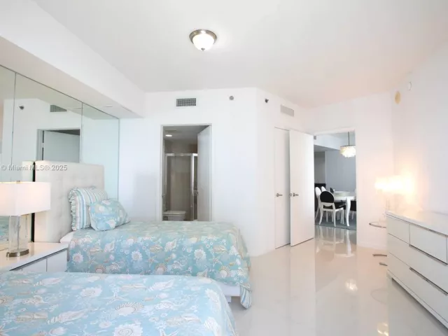 Продажа квартиры #5007 - фото 5934511