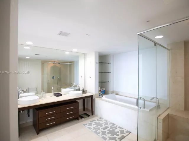 Продажа квартиры #5007 - фото 5934512