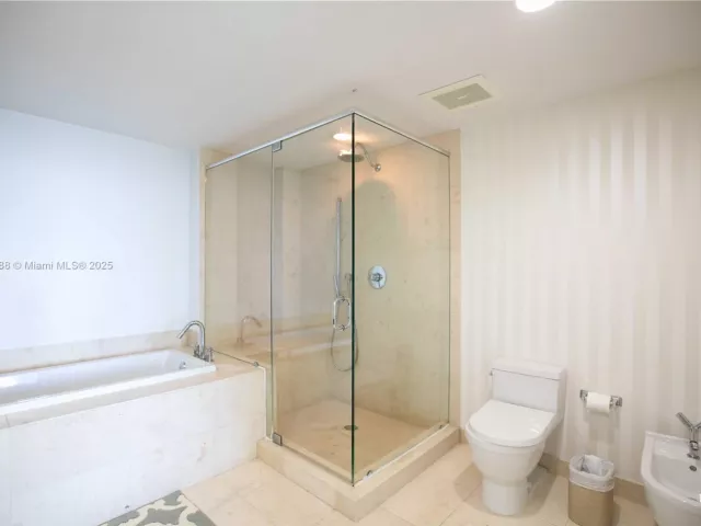 Продажа квартиры #5007 - фото 5934513