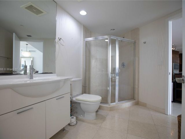 Продажа квартиры #5007 - фото 5934509