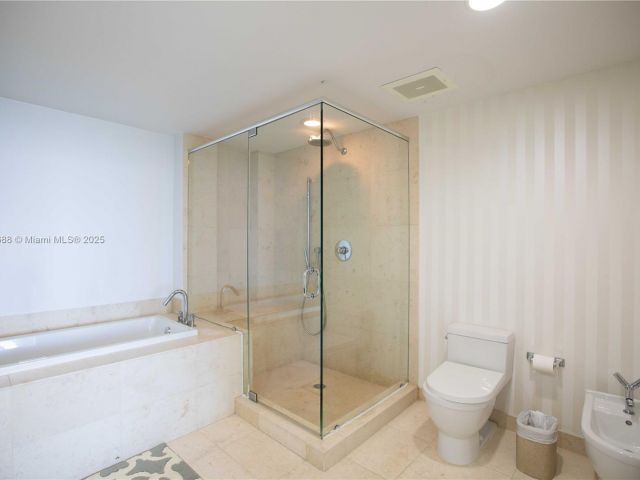 Продажа квартиры #5007 - фото 5934513