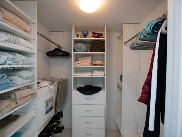 Продажа квартиры #5007 - фото 5934515