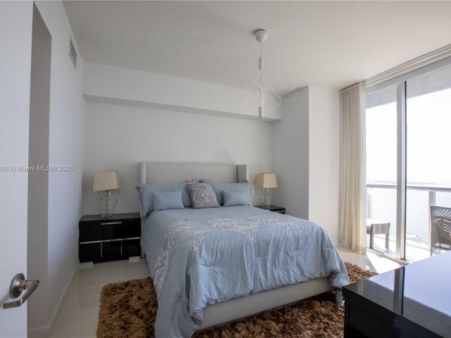 Продажа квартиры #5007 - фото 5934517