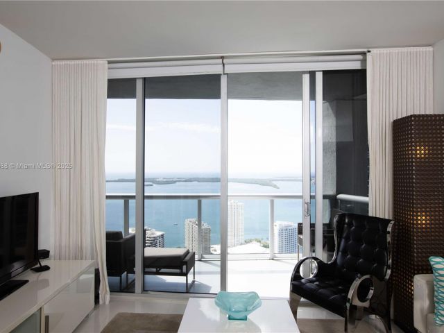 Продажа квартиры #5007 - фото 5934524