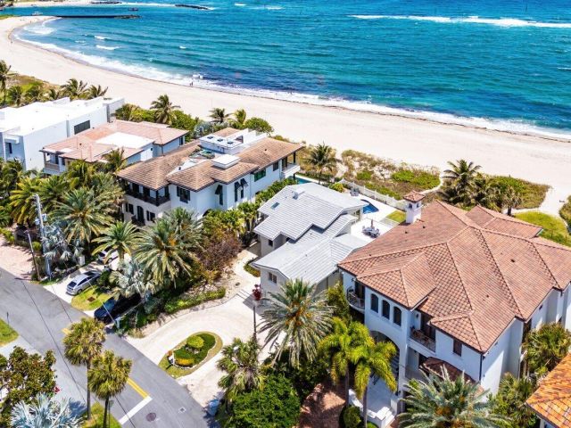 Продажа дома по адресу 1906 Bay Drive - фото 6052291