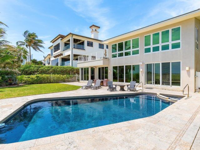 Продажа дома по адресу 1906 Bay Drive - фото 6052304