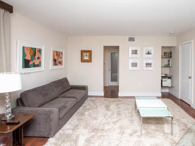 Дом в аренду по адресу 258 Sea View Dr 3 - фото 5933392