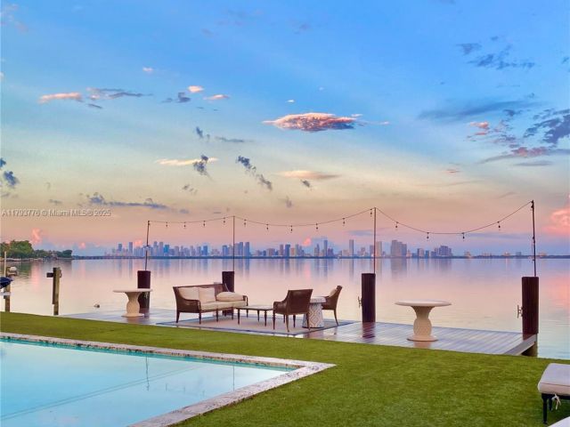 Продажа дома по адресу 5396 N Bay Rd - фото 5931895