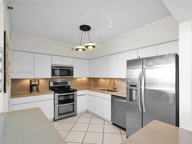 Продажа квартиры #603 - фото 5934228