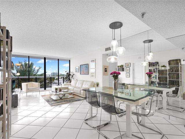 Продажа квартиры #603 - фото 5934236