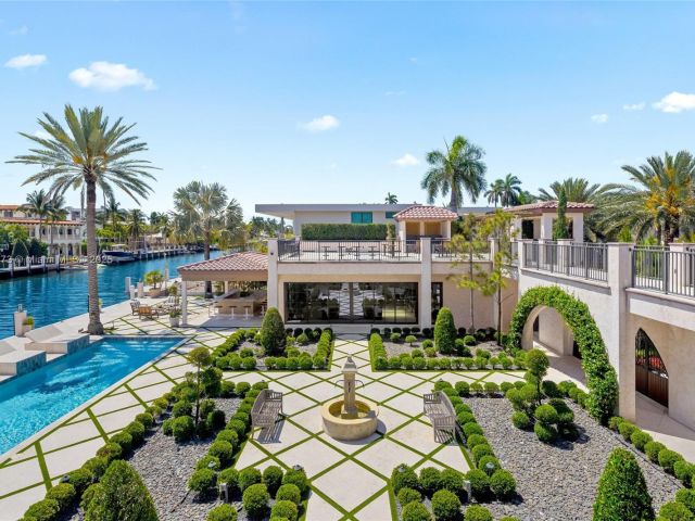 Продажа дома по адресу 600 Isle Of Palms Dr - фото 5944598