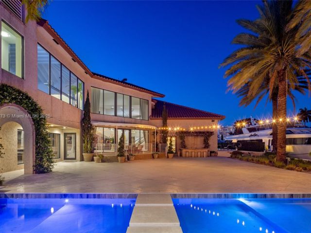 Продажа дома по адресу 600 Isle Of Palms Dr - фото 5944609