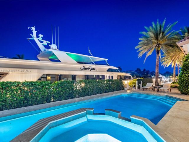 Продажа дома по адресу 600 Isle Of Palms Dr - фото 5944610