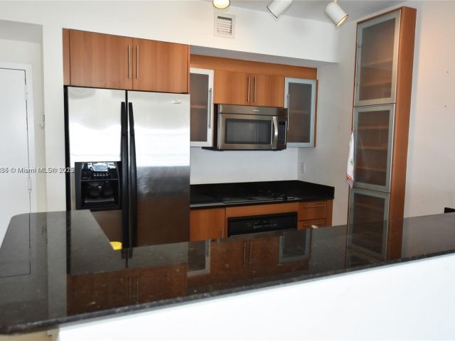 Продажа квартиры #3822 - фото 5945823