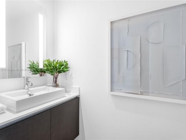 Продажа квартиры #2703 - фото 5959944