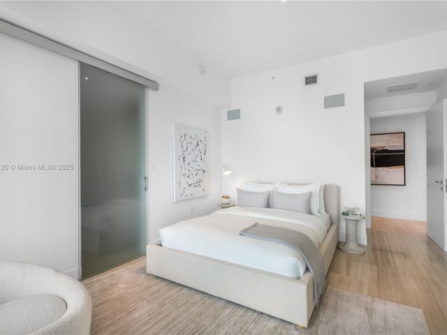 Продажа квартиры #2703 - фото 5959954